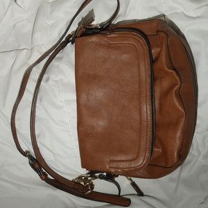 Urban Expressions - Maisy Messenger Bag